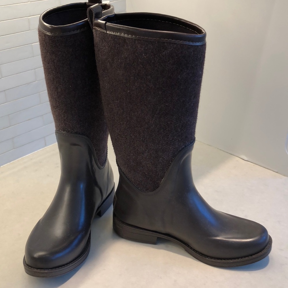 UGG all weather Boots.  Size 7.  NWOT